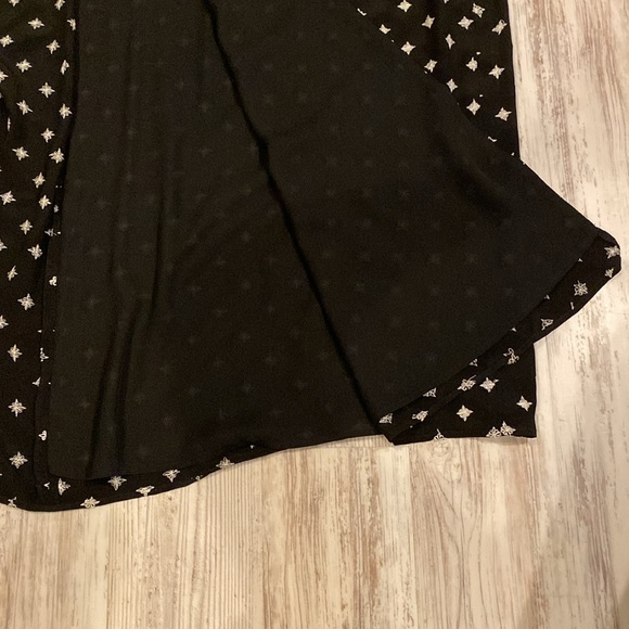 Exquisite Doncaster 3 Piece set 100% silk fully lined true-wrap maxi skirt - Picture 12 of 16